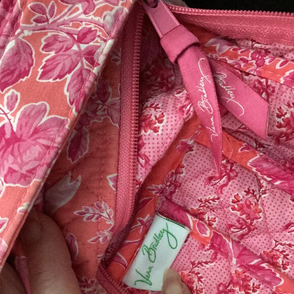 Vera Bradley Diaper Bag - Picture 5 of 9